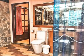 Birds and Bees Resort