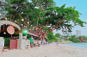 Birds and Bees Resort