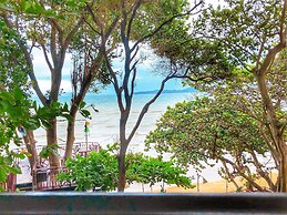 Birds and Bees Resort