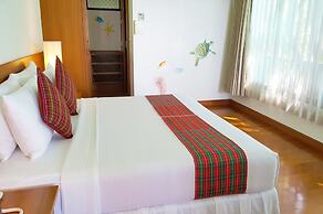 Birds and Bees Resort