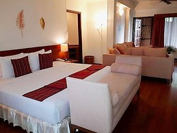 Birds and Bees Resort