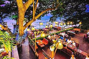 Birds and Bees Resort