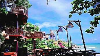 Birds and Bees Resort