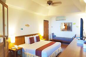 Birds and Bees Resort