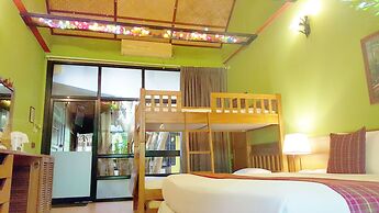 Birds and Bees Resort