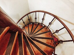 Birds and Bees Resort