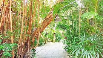 Birds and Bees Resort