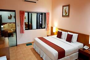 Birds and Bees Resort