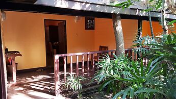 Birds and Bees Resort