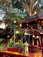 Birds and Bees Resort