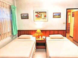 Birds and Bees Resort