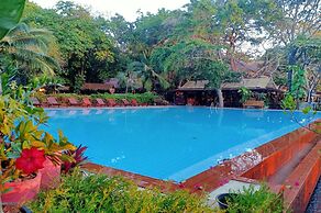 Birds and Bees Resort