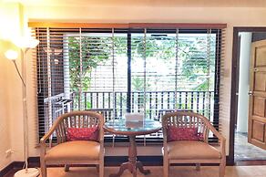 Birds and Bees Resort