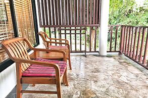 Birds and Bees Resort