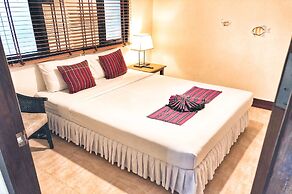 Birds and Bees Resort