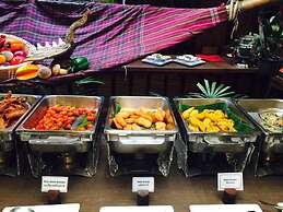 Birds and Bees Resort