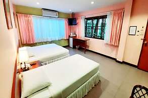 Birds and Bees Resort