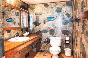 Birds and Bees Resort