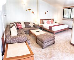 Birds and Bees Resort