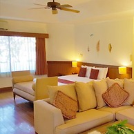 Birds and Bees Resort