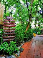 Birds and Bees Resort