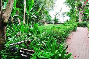 Birds and Bees Resort