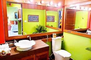 Birds and Bees Resort