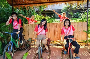 Birds and Bees Resort