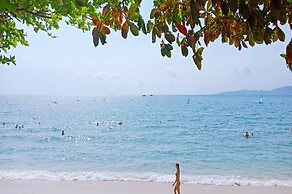 Birds and Bees Resort