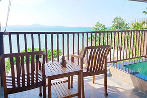 Birds and Bees Resort