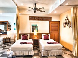 Birds and Bees Resort