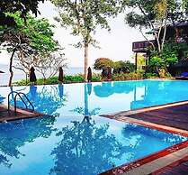 Birds and Bees Resort