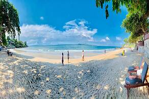 Birds and Bees Resort