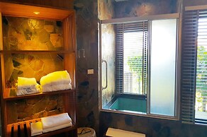 Birds and Bees Resort