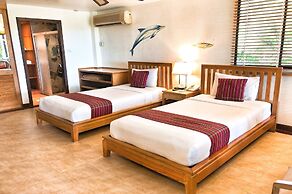 Birds and Bees Resort