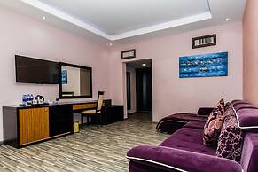 Flamingo Beach Hotel