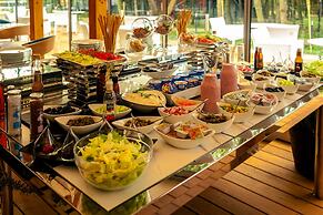 Rosevia Resort & Spa