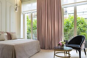 Hotel Le Narcisse Blanc & Spa