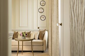 Hotel Le Narcisse Blanc & Spa