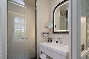 Hotel Le Narcisse Blanc & Spa