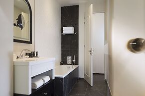 Hotel Le Narcisse Blanc & Spa