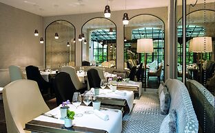 Hotel Le Narcisse Blanc & Spa