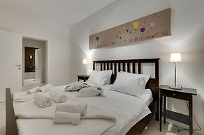 Luxury Apartments Jolara