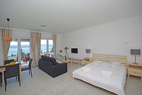 Luxury Apartments Jolara