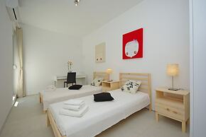 Luxury Apartments Jolara