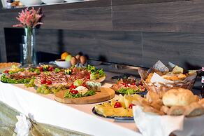 Luxury Apartments Jolara