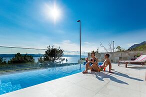 Luxury Apartments Jolara