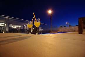 Luxury Apartments Jolara