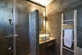 Amalgam Homes Paros Beachfront Villa