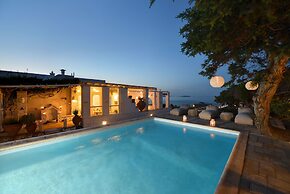 Amalgam Homes Paros Beachfront Villa